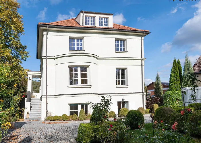 Romanticky Se Starozitnym Interierem Apartman